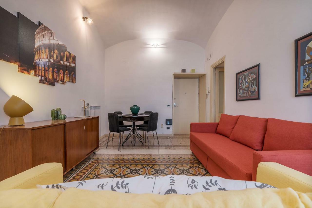 San Giovanni & Colosseo Roomy Flat Roma Ngoại thất bức ảnh